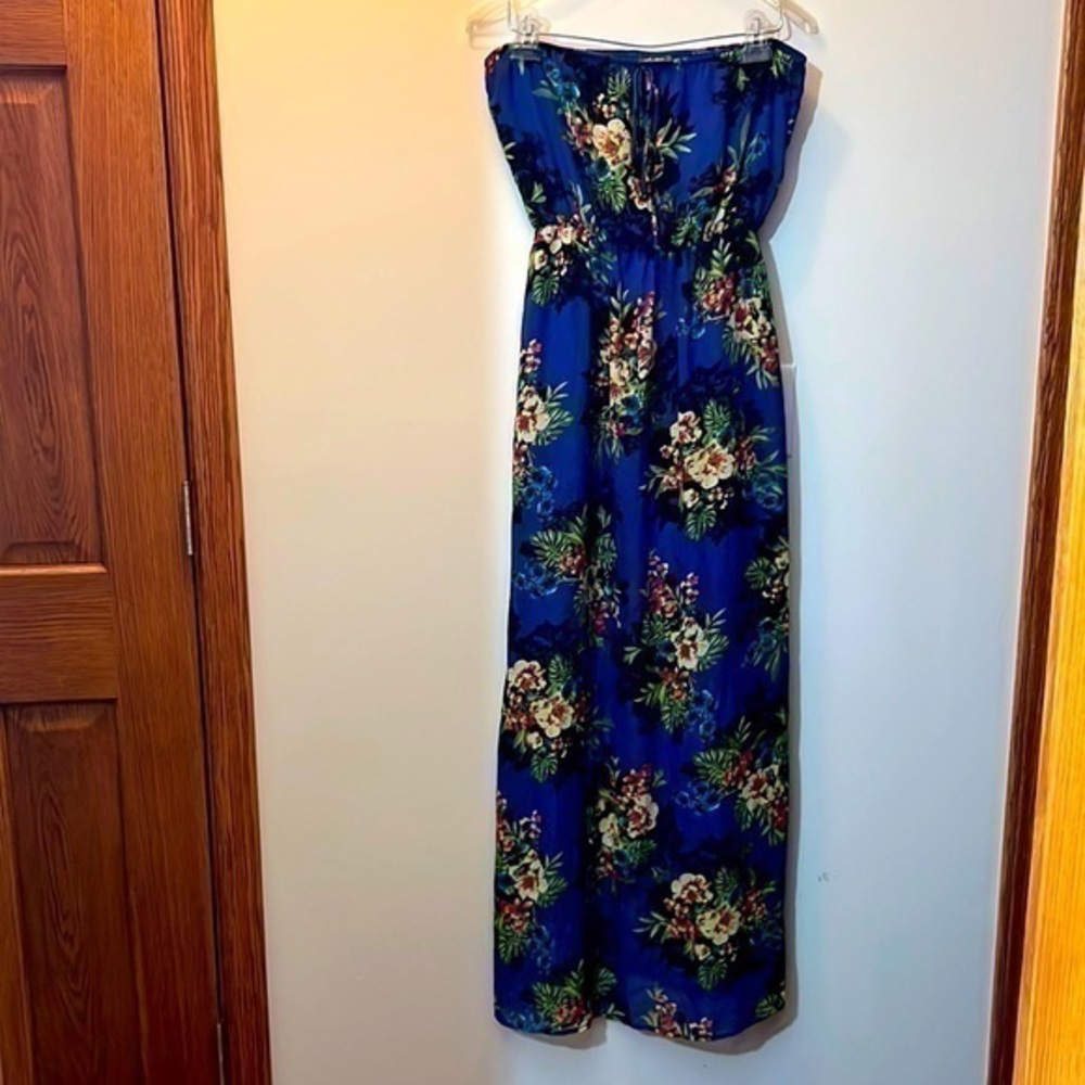 Blue floral tube, dress size large
